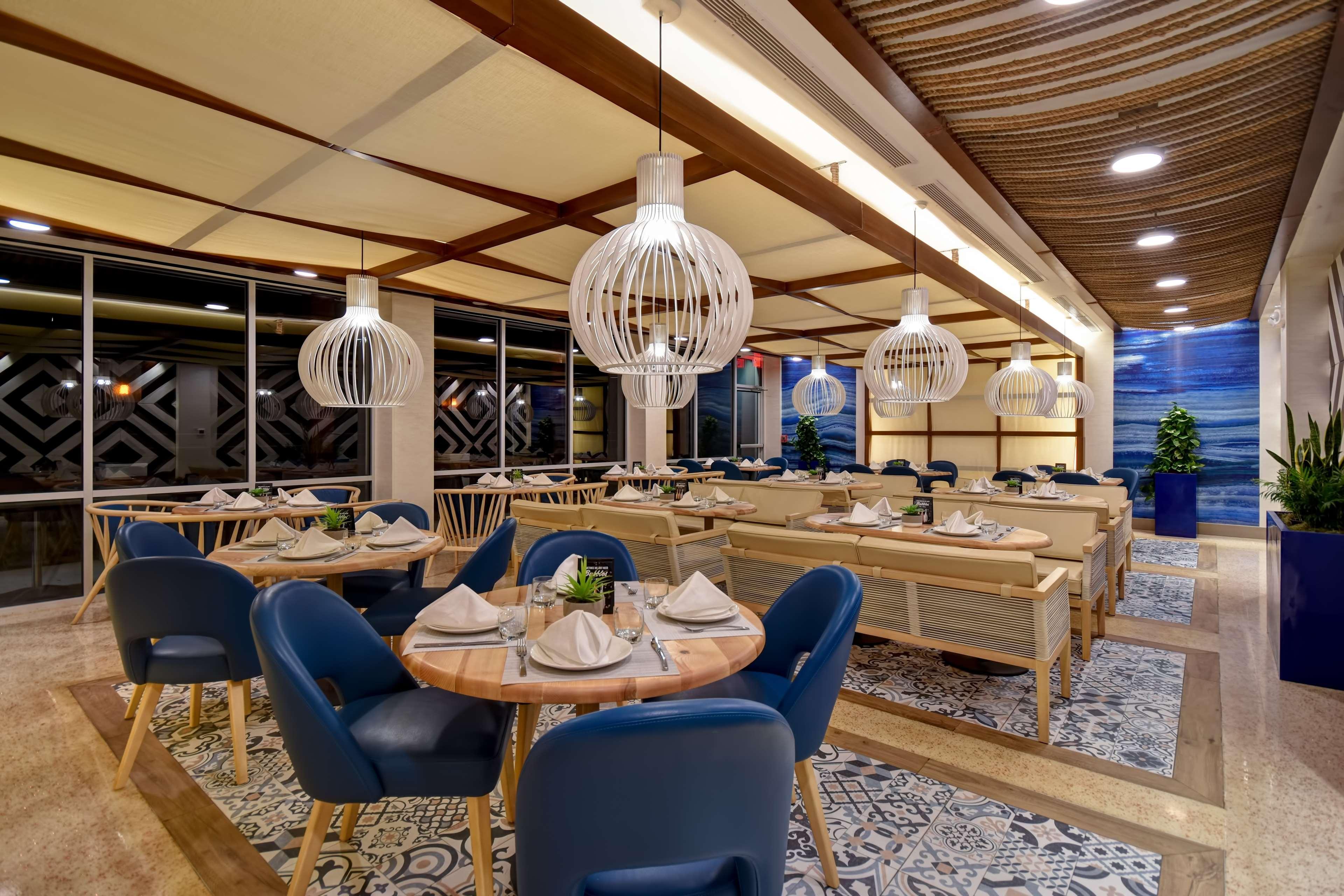Doubletree By Hilton Oceanfront Βιρτζίνια Μπιτς Εξωτερικό φωτογραφία