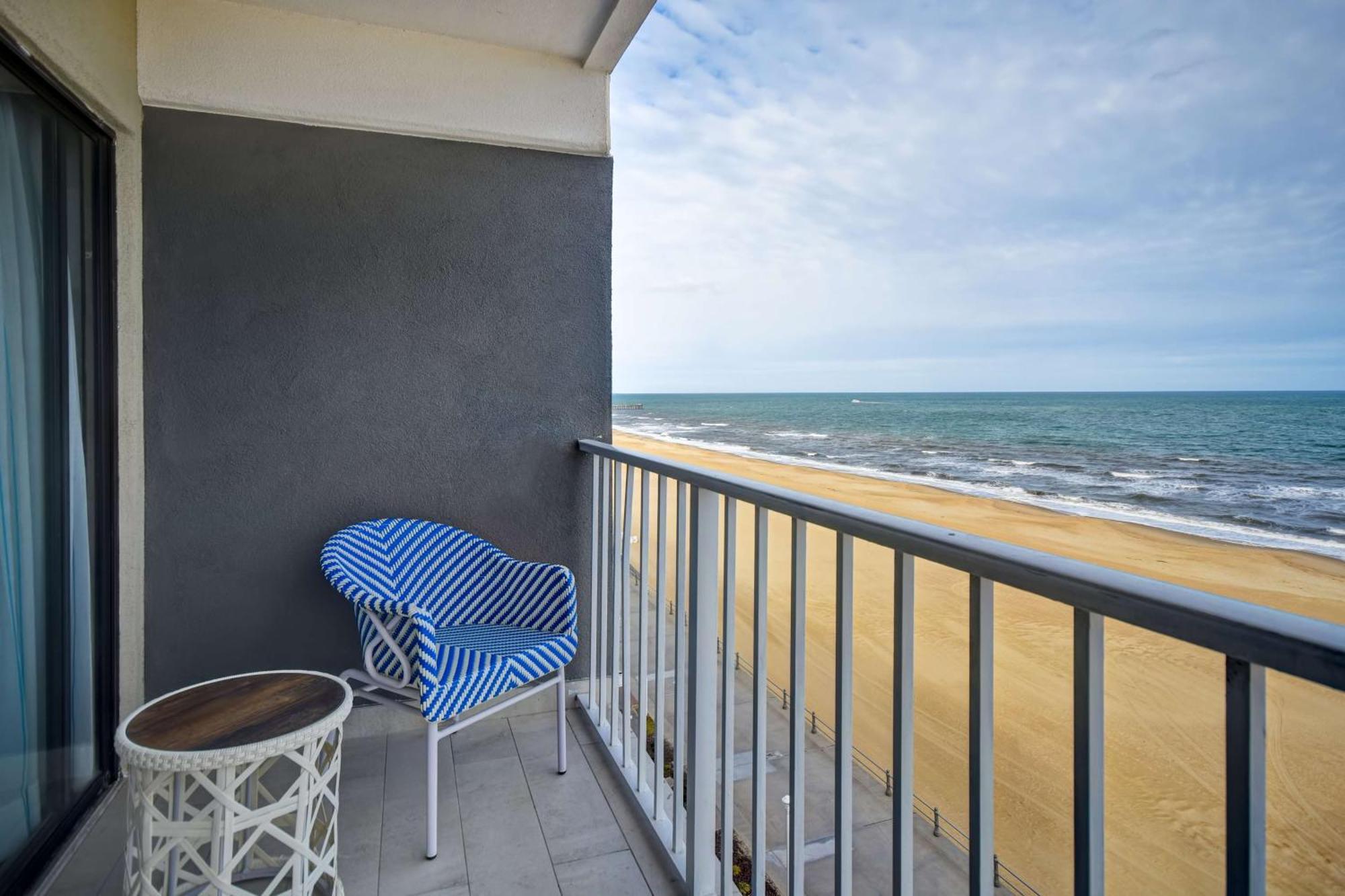 Doubletree By Hilton Oceanfront Βιρτζίνια Μπιτς Εξωτερικό φωτογραφία