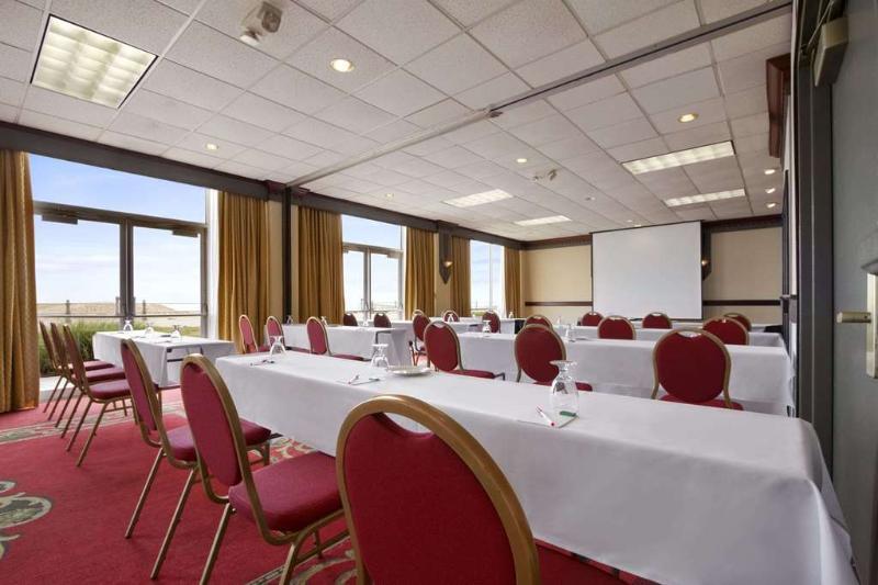 Doubletree By Hilton Oceanfront Βιρτζίνια Μπιτς Εξωτερικό φωτογραφία