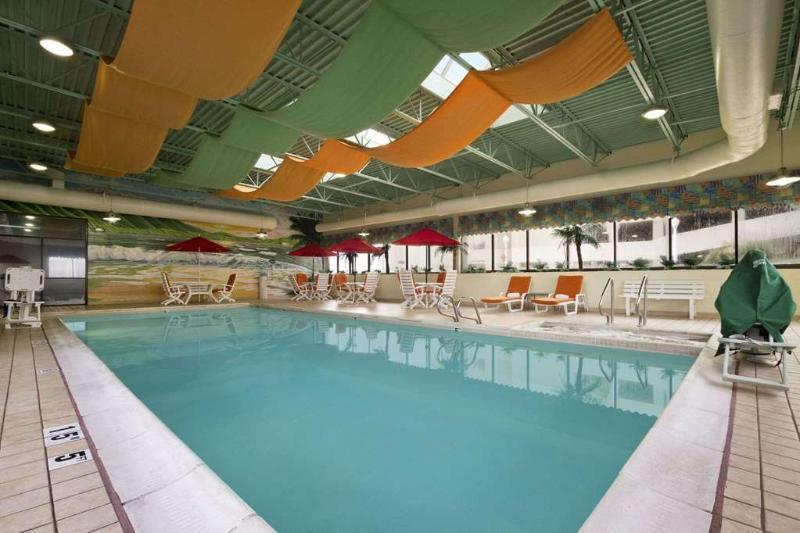 Doubletree By Hilton Oceanfront Βιρτζίνια Μπιτς Εξωτερικό φωτογραφία